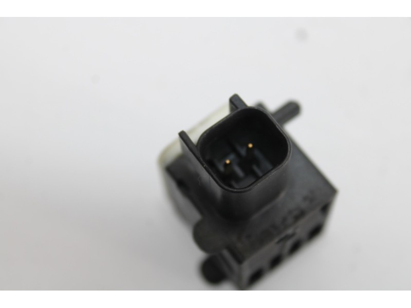 Recambio de sensor impacto para hyundai santa fe (bm) 2.2 crdi comfort 4x4 referencia OEM IAM 959303L100D.  