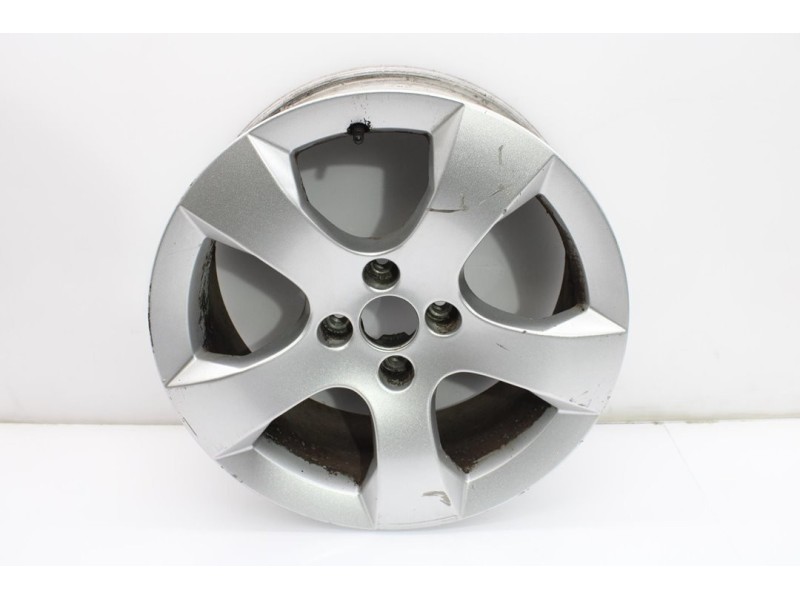 Recambio de llanta para peugeot 3008 access referencia OEM IAM 9673738577  