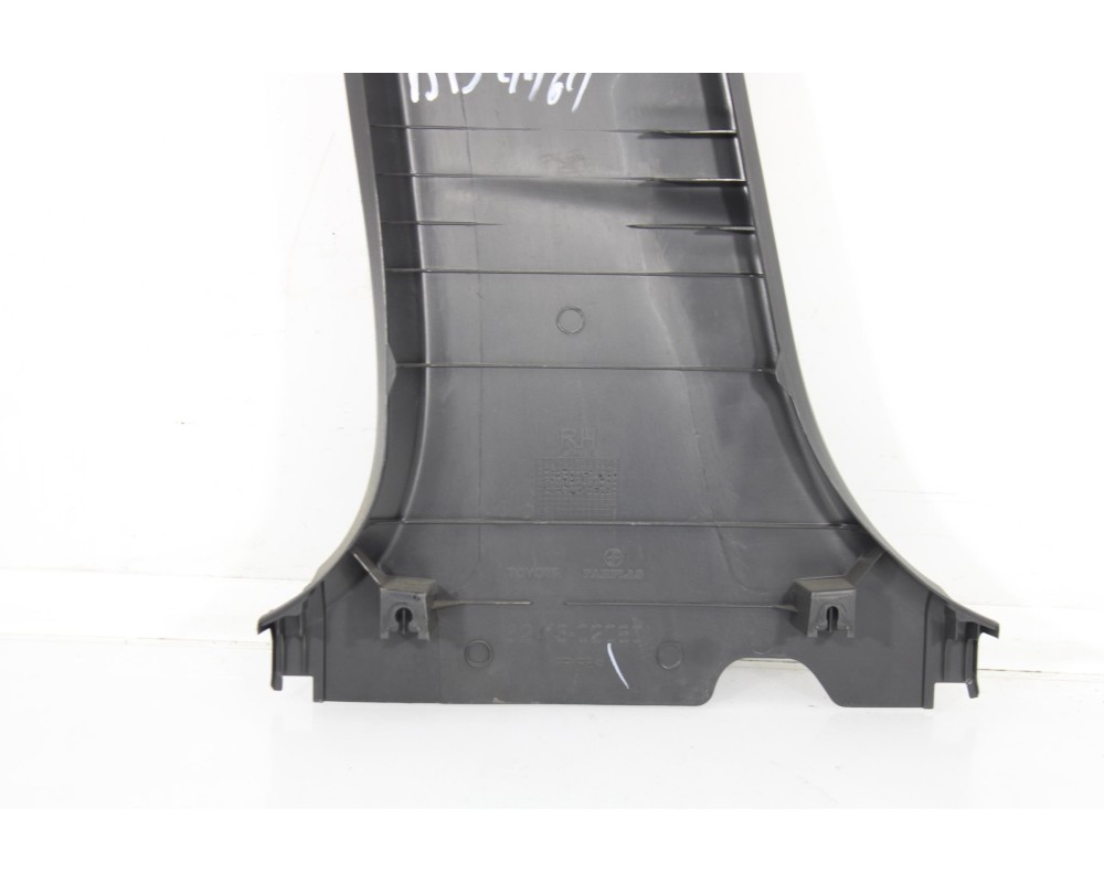 Recambio de guarnecido inferior pilar b para toyota auris active referencia OEM IAM 4464DD  