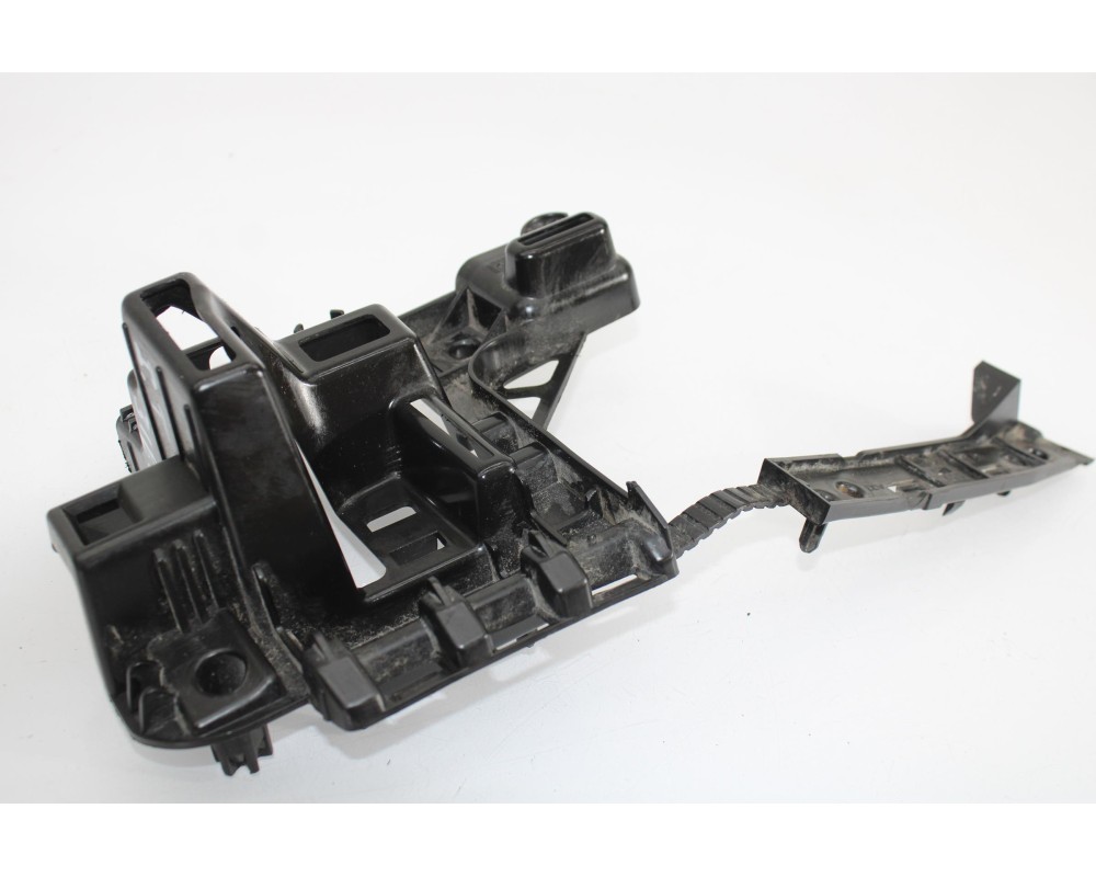 Recambio de soporte izquierdo paragolpe trasero para peugeot partner kombi active referencia OEM IAM 9680603580  