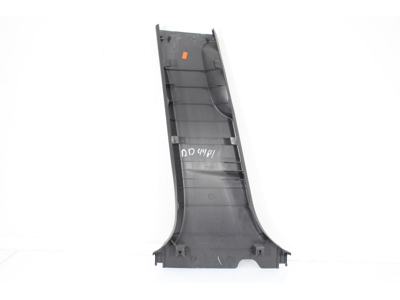 Recambio de guarnecido inferior pilar b para toyota auris active referencia OEM IAM 4464DD  