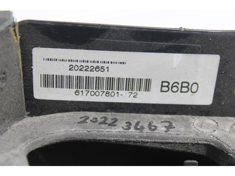 Recambio de volante para toyota auris active referencia OEM IAM 8425002050  