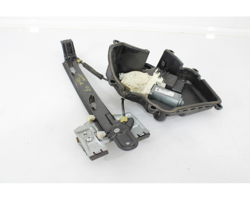 Recambio de elevalunas trasero derecho para seat leon (1p1) 2.0 tdi referencia OEM IAM 1P0839402B  