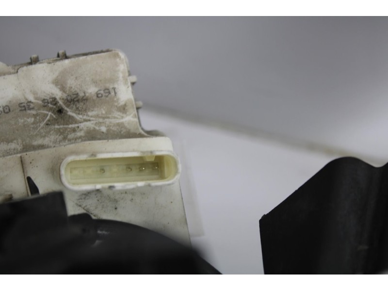 Recambio de cerradura puerta delantera derecha para mercedes-benz clase b (w245) 180 cdi (245.207) referencia OEM IAM A16876038 