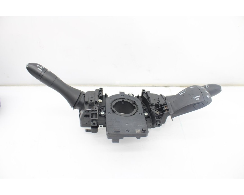 Recambio de mando multifuncion para renault scenic iv bose-edition referencia OEM IAM 479452615R  