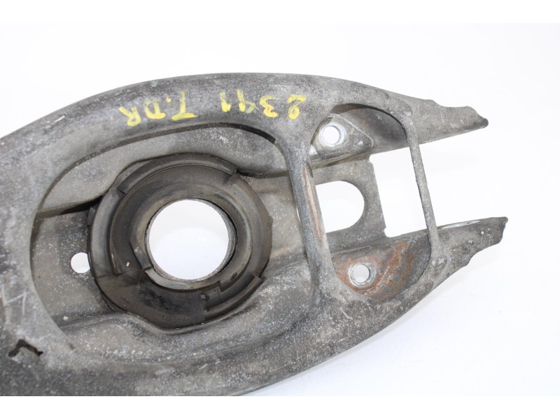 Recambio de brazo suspension inferior trasero derecho para bmw serie 1 coupe (e82) 120d referencia OEM IAM 2391TDR  