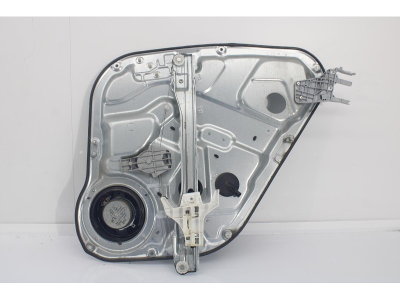 Recambio de elevalunas trasero izquierdo para hyundai santa fe (bm) 2.2 crdi style 4x4 referencia OEM IAM 834702B030  