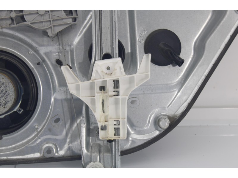 Recambio de elevalunas trasero izquierdo para hyundai santa fe (bm) 2.2 crdi style 4x4 referencia OEM IAM 834702B030  