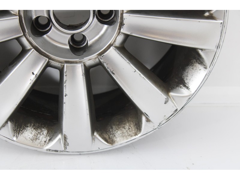 Recambio de llanta para fiat croma (194) 1.9 16v multijet dynamic referencia OEM IAM 33011  