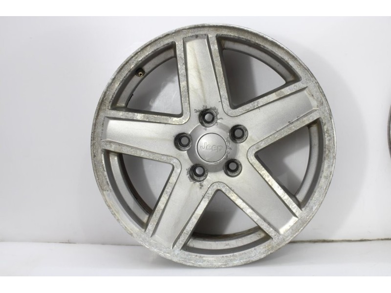 Recambio de llanta para jeep patriot limited referencia OEM IAM OYX88TRMAB  