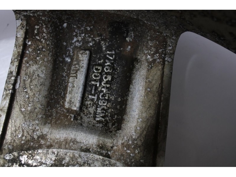 Recambio de llanta para jeep patriot limited referencia OEM IAM OYX88TRMAB  