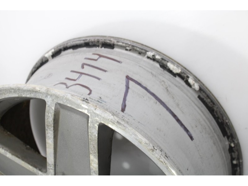 Recambio de llanta para jeep patriot limited referencia OEM IAM OYX88TRMAB  