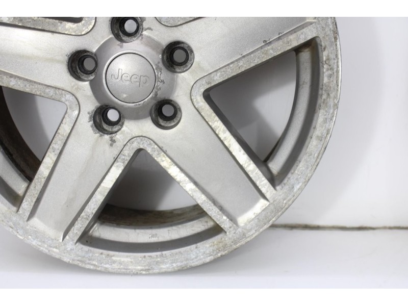 Recambio de llanta para jeep patriot limited referencia OEM IAM OYX88TRMAB  