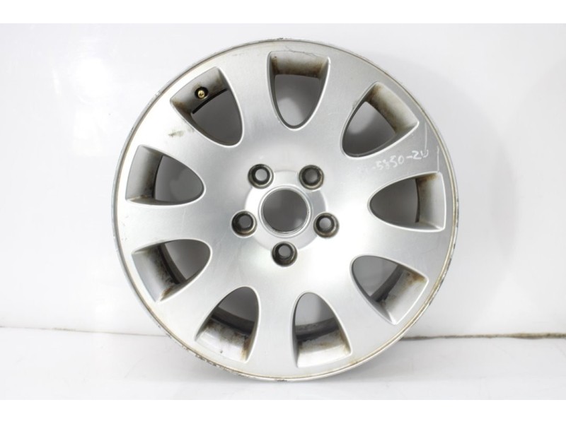 Recambio de llanta para audi a6 berlina (4b2) 2.5 tdi referencia OEM IAM 4B0601025K  