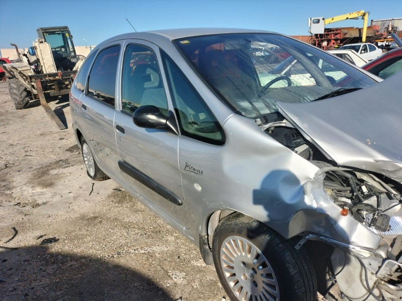citroën xsara picasso del año 2000