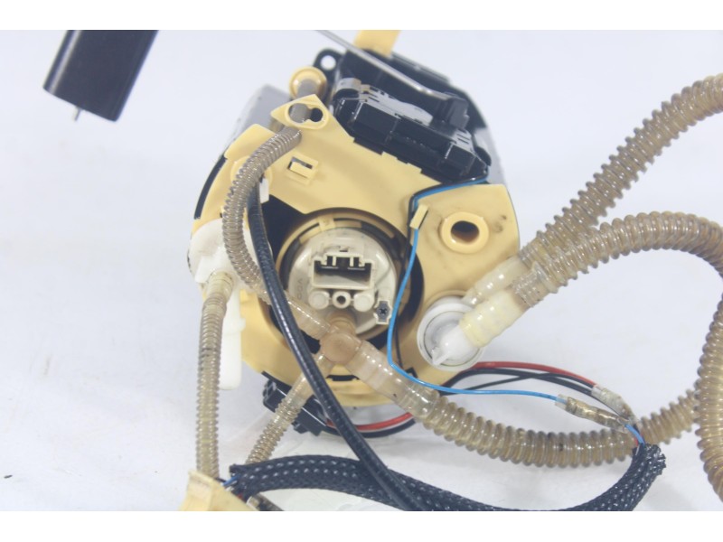 Recambio de aforador para land rover discovery iv (l319) 3.0 sdv6 4x4 referencia OEM IAM A2C53095231  