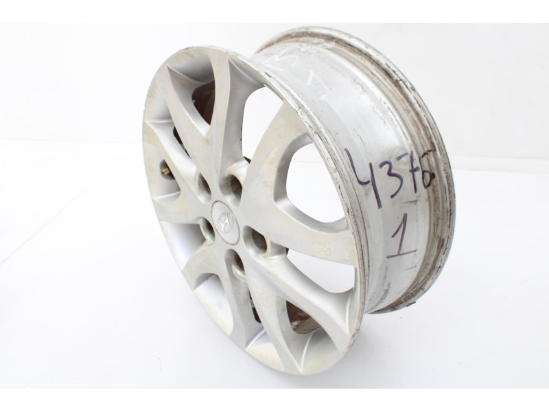 Recambio de llanta para hyundai i30 classic referencia OEM IAM 529102L2501  