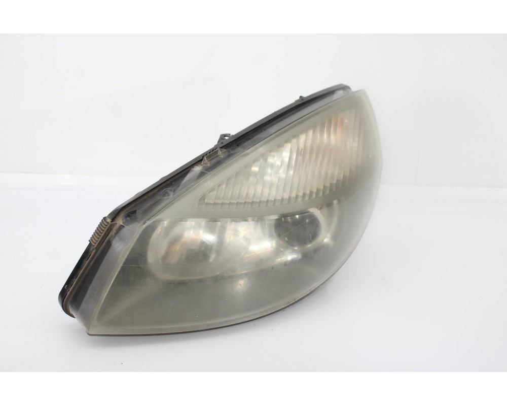 Recambio de faro izquierdo para renault scenic ii grand exception 2009 referencia OEM IAM 15811300  