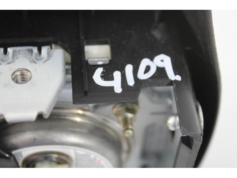 Recambio de airbag delantero izquierdo para mitsubishi grandis (na0w) 2.0 di-d inform referencia OEM IAM MN103444  