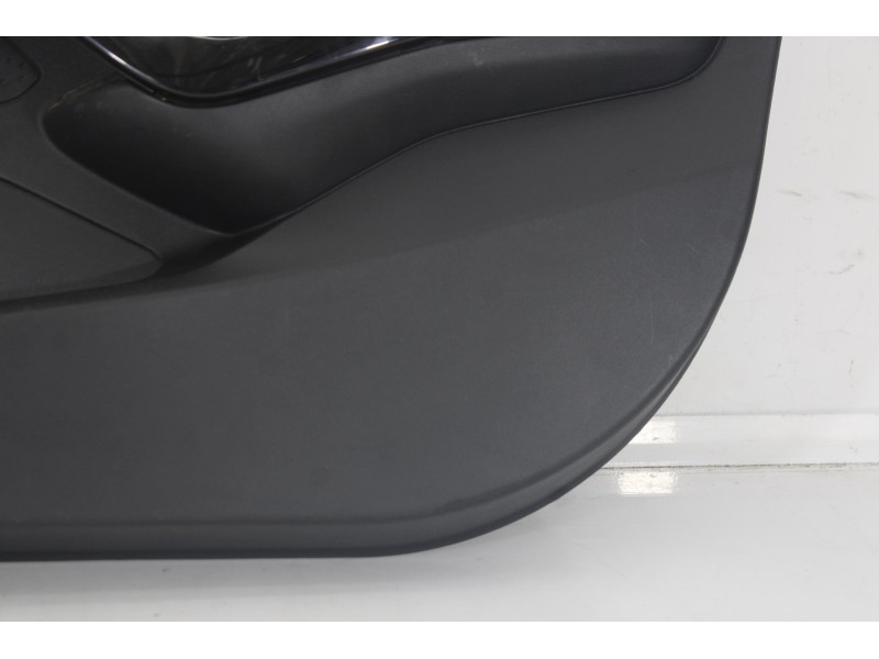 Recambio de guarnecido puerta delantera derecha para peugeot 208 access referencia OEM IAM 96763525ZD  