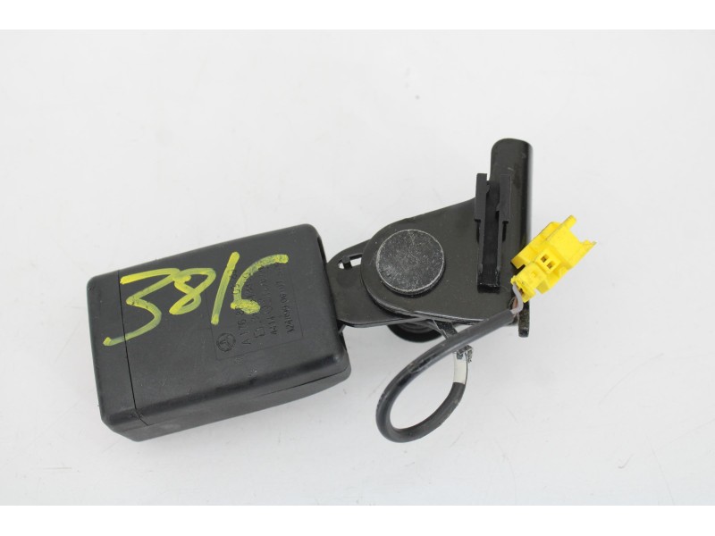 Recambio de anclaje cinturon trasero para mercedes-benz clase cla (w117) cla 180 (117.342) referencia OEM IAM A1768600369  