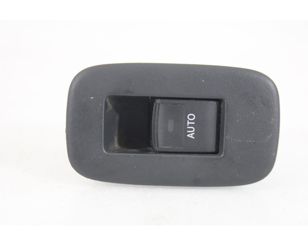 Recambio de mando elevalunas trasero derecho para toyota auris active referencia OEM IAM 4464TD  