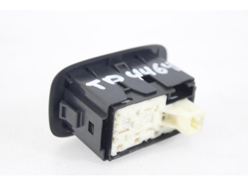 Recambio de mando elevalunas trasero derecho para toyota auris active referencia OEM IAM 4464TD  