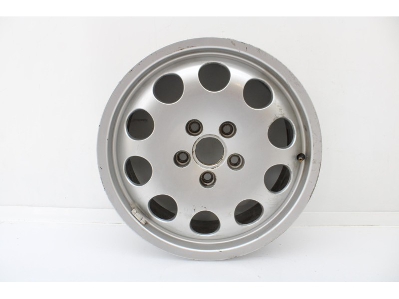Recambio de llanta para audi a6 berlina (4b2) 2.5 tdi quattro referencia OEM IAM 33601  