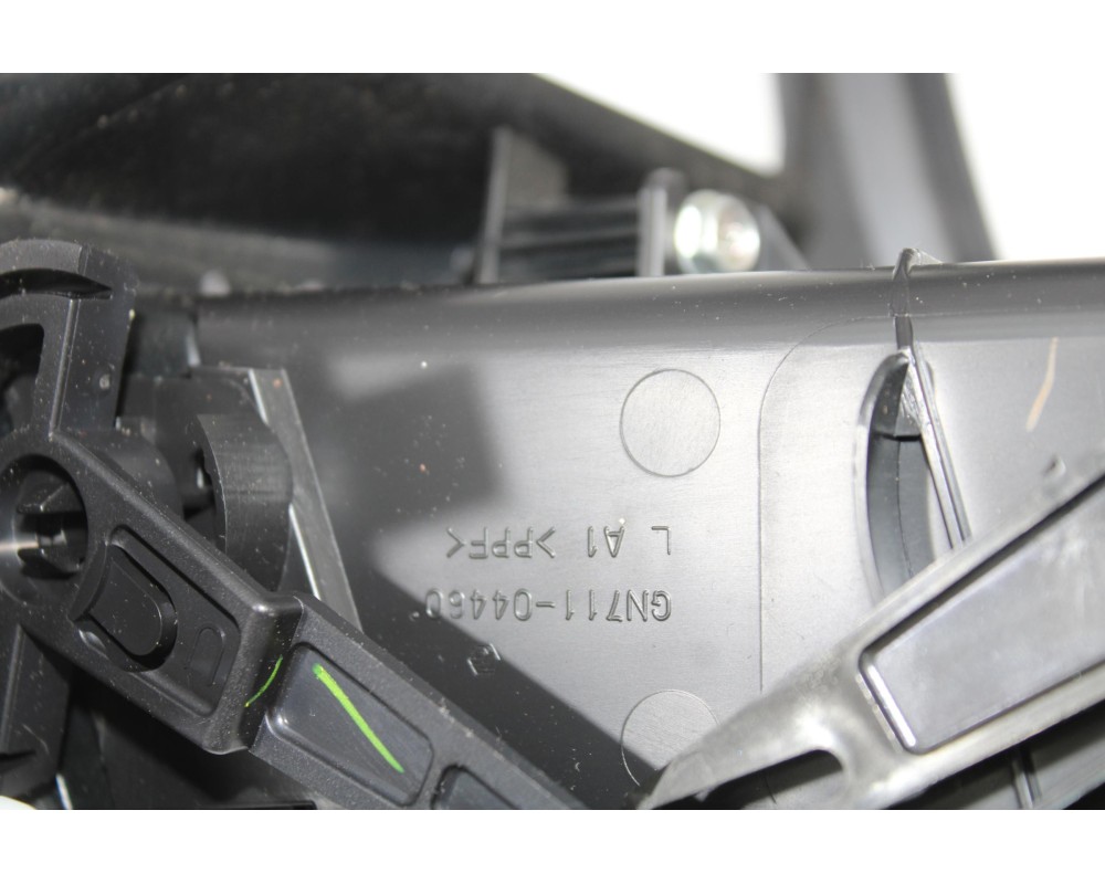 Recambio de rejilla aireadora para mitsubishi grandis (na0w) 2.0 di-d inform referencia OEM IAM MN157315  