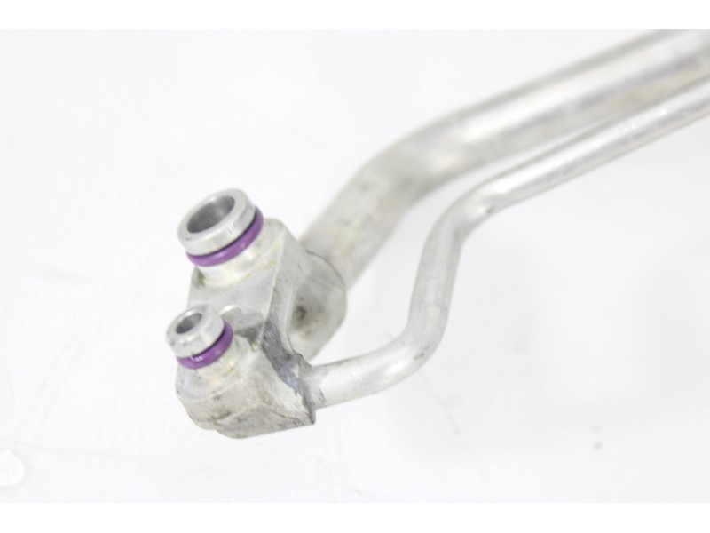Recambio de tubo aire acondicionado para audi a3 sportback (8va) ambiente referencia OEM IAM 5Q2816738B  