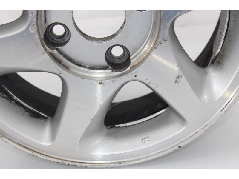 Recambio de llanta para nissan primera berlina (p11) básico referencia OEM IAM 2F5101  