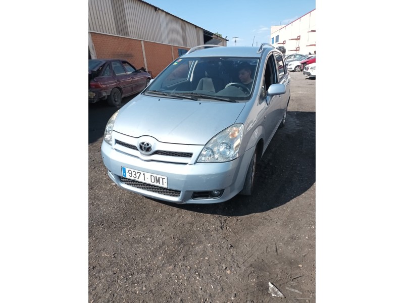 toyota corolla verso (r1) del año 2005