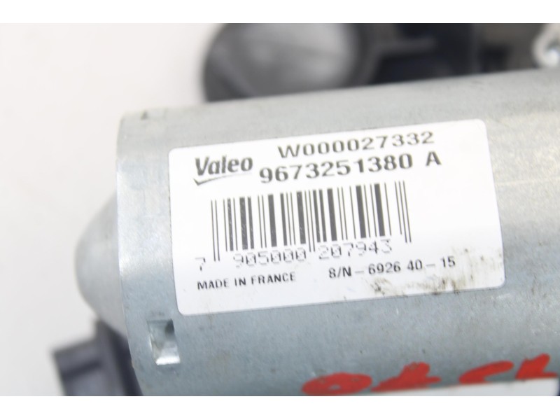 Recambio de motor limpia trasero para peugeot 208 access referencia OEM IAM 9673251380A  