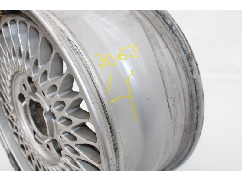 Recambio de llanta para bmw serie 3 berlina (e36) 318i referencia OEM IAM 11804484  
