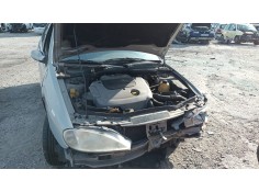 renault megane i fase 2 berlina (ba0) del año 2001