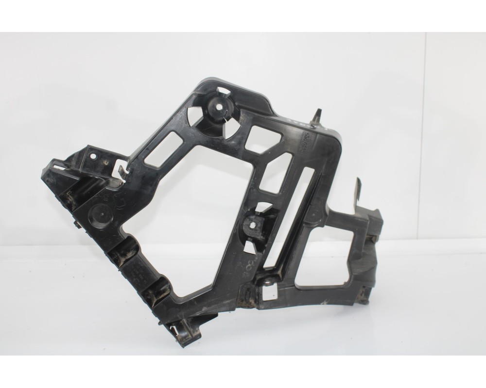 Recambio de soporte izquierdo paragolpe trasero para peugeot 508 active referencia OEM IAM 9686699680  