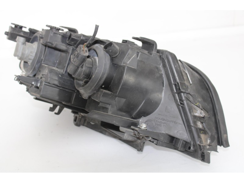 Recambio de faro izquierdo para bmw serie 3 berlina (e46) 320d referencia OEM IAM 2870IZQ.  