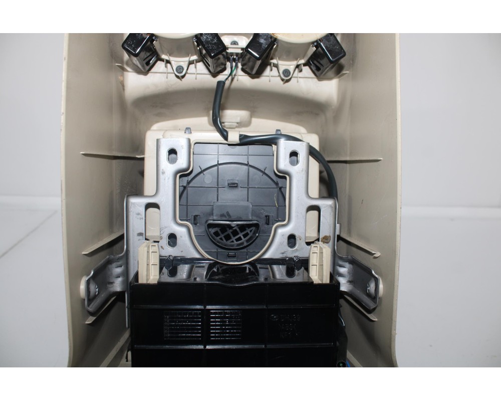 Recambio de apoyabrazos central para hyundai santa fe (bm) 2.2 crdi comfort 4x4 referencia OEM IAM PIELBEIGE  