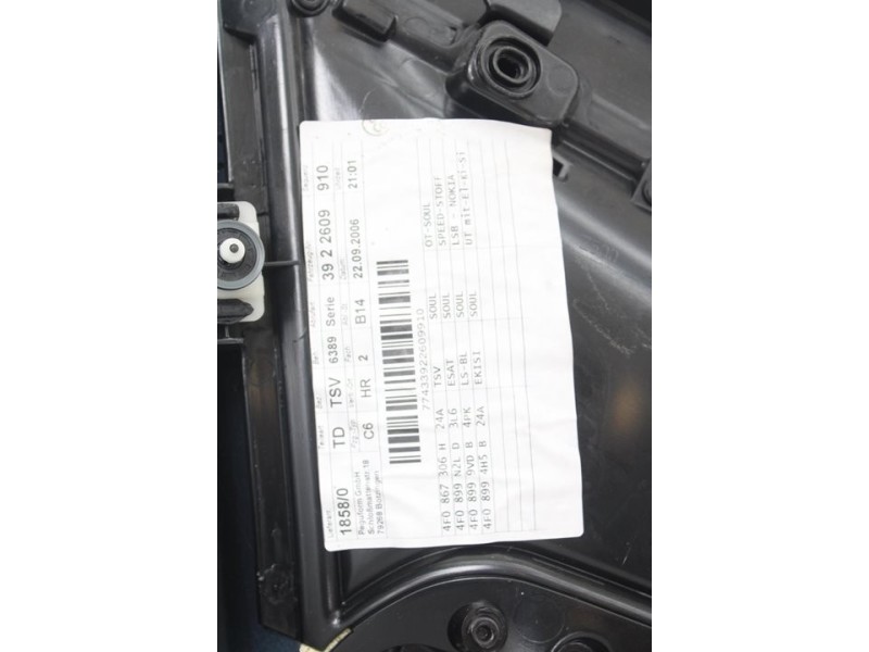 Recambio de guarnecido puerta trasera derecha para audi a6 berlina (4f2) 2.0 tdi referencia OEM IAM 4F0867306  