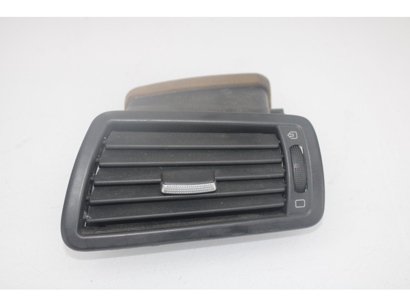 Recambio de rejilla aireadora para peugeot 807 2.0 referencia OEM IAM 1484108077  