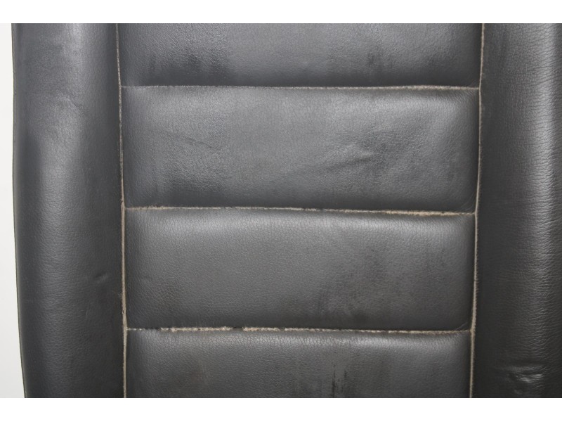 Recambio de asientos traseros para volkswagen touareg (7la) tdi v6 referencia OEM IAM 3124T  