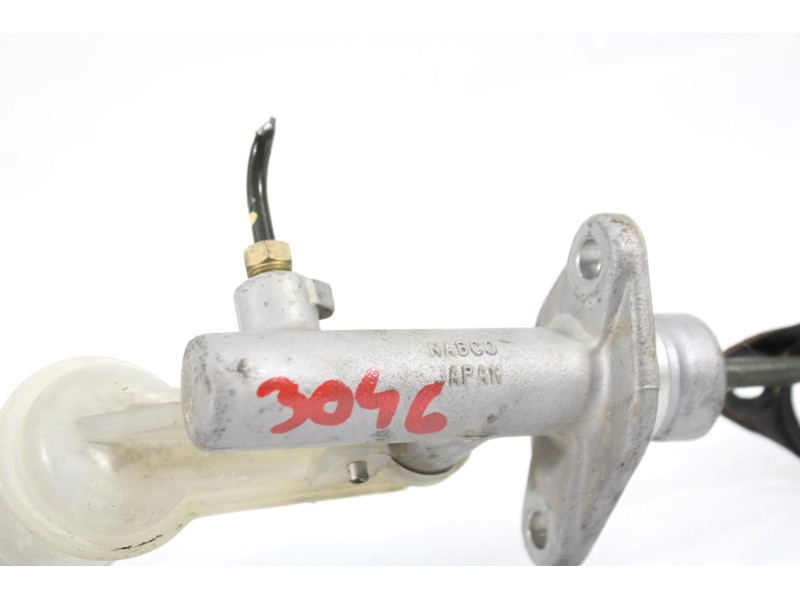 Recambio de bomba freno para mitsubishi montero (v60/v70) 2.5 tdi sahel (5-ptas.) referencia OEM IAM 3046  