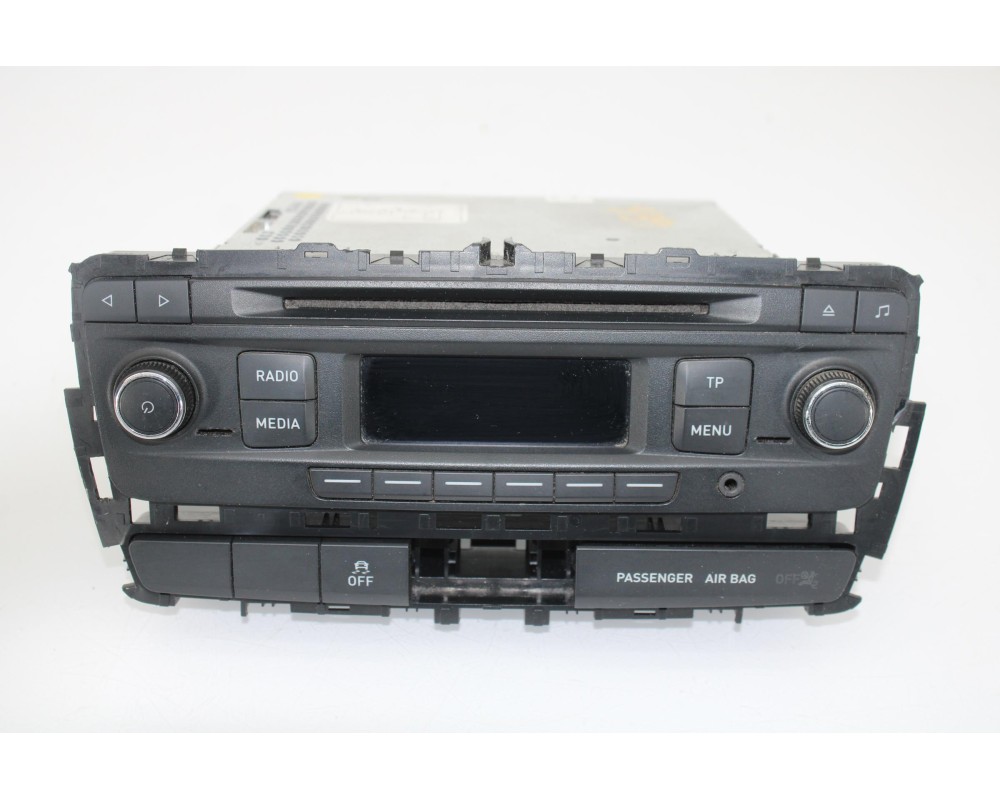 Recambio de sistema audio / radio cd para seat ibiza sc (6p5) fr referencia OEM IAM 6J0035156  