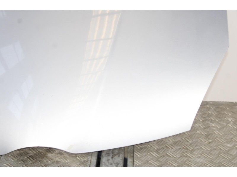 Recambio de capot para toyota corolla verso (r1) 2.0 d-4d sol referencia OEM IAM 4186  