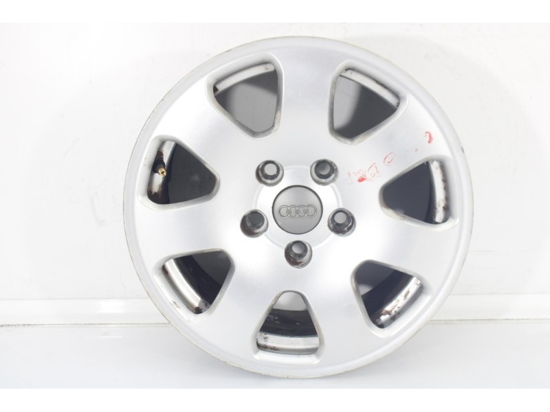 Recambio de llanta para audi a4 avant (b5) 1.9 tdi referencia OEM IAM 45722  