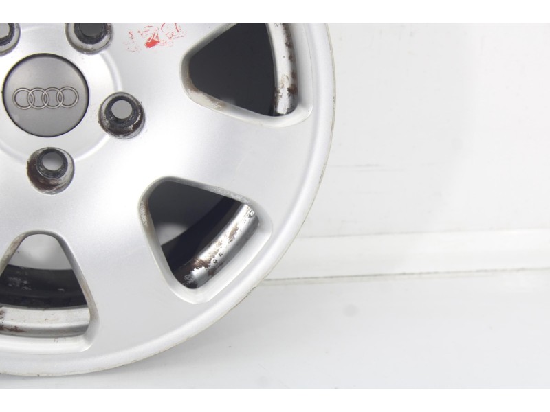 Recambio de llanta para audi a4 avant (b5) 1.9 tdi referencia OEM IAM 45722  