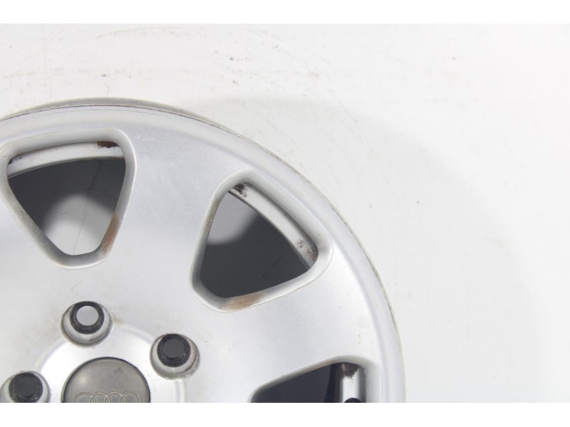 Recambio de llanta para audi a4 avant (b5) 1.9 tdi referencia OEM IAM 45723  