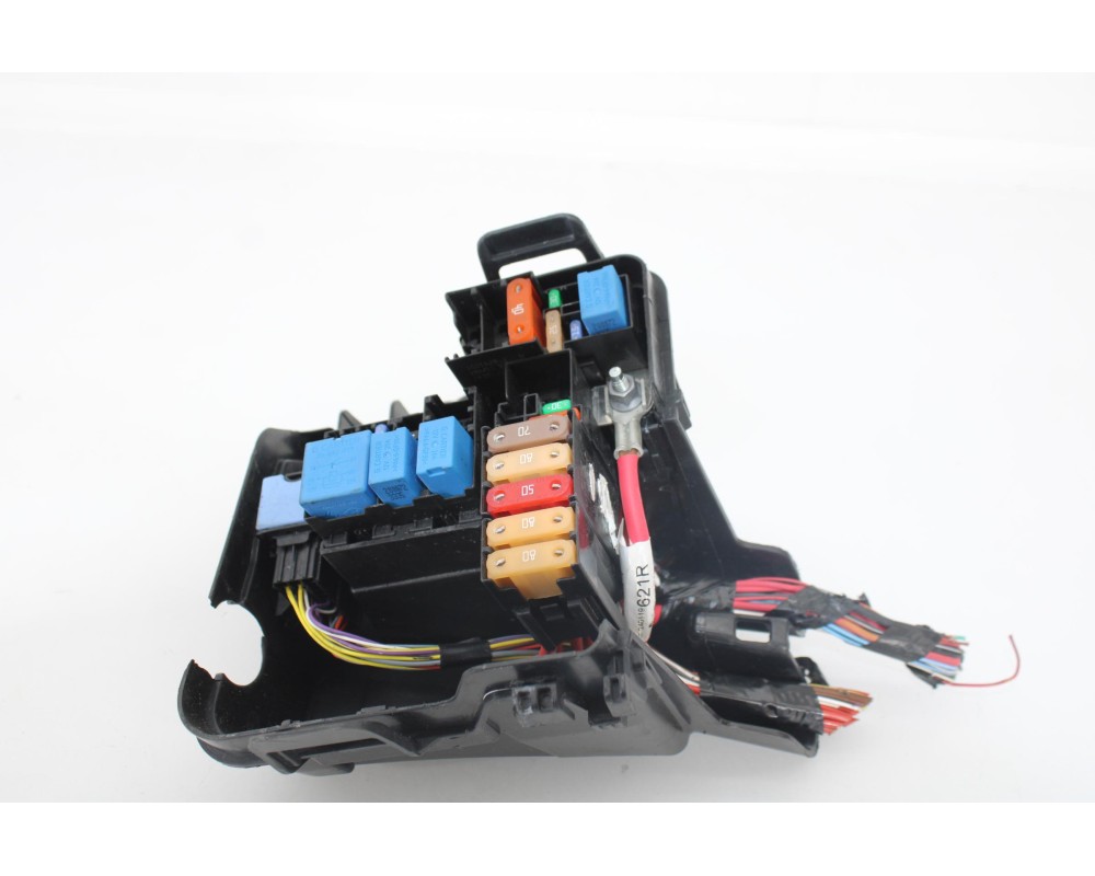 Recambio de caja reles / fusibles para renault clio iv business referencia OEM IAM 243804185R  