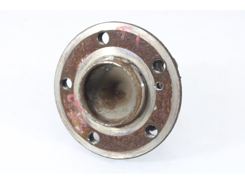 Recambio de buje para mercedes-benz clase a (w176) a 180 cdi blueefficiency (176.012) referencia OEM IAM 4313TI  