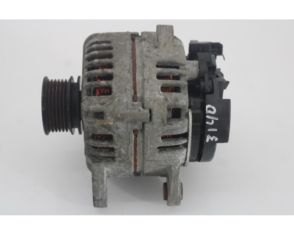 Recambio de alternador para renault megane iii coupe dynamique referencia OEM IAM 8200660025A  